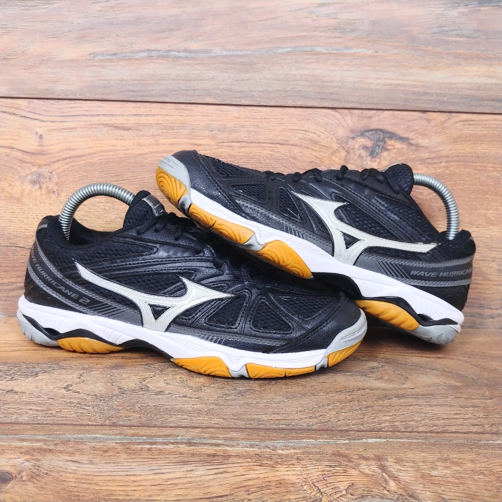 Mizuno Wave Hurricane 2 Volleyball Shoes